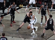 虎扑nba- c罗看网球 